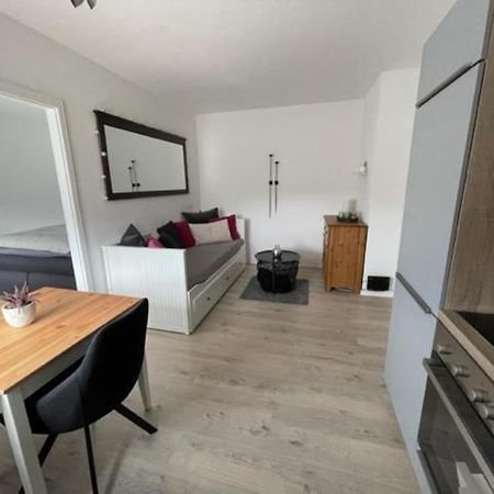 Ferienwohnung Am Marktplatz - Zentrale Lage Vor Den Toren Flensburgs, Mit Vollstaendiger Ausstattung Und Balkon هاريسلي المظهر الخارجي الصورة