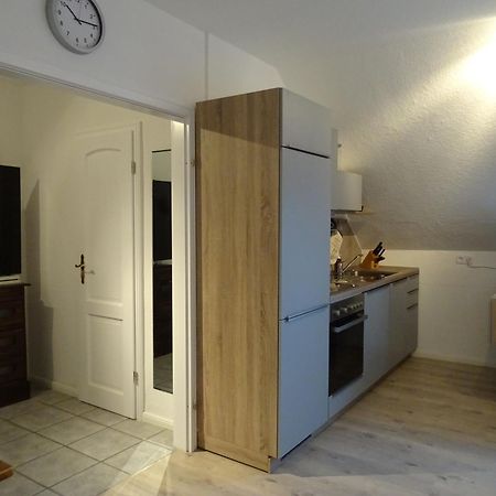 Ferienwohnung Am Marktplatz - Zentrale Lage Vor Den Toren Flensburgs, Mit Vollstaendiger Ausstattung Und Balkon هاريسلي المظهر الخارجي الصورة
