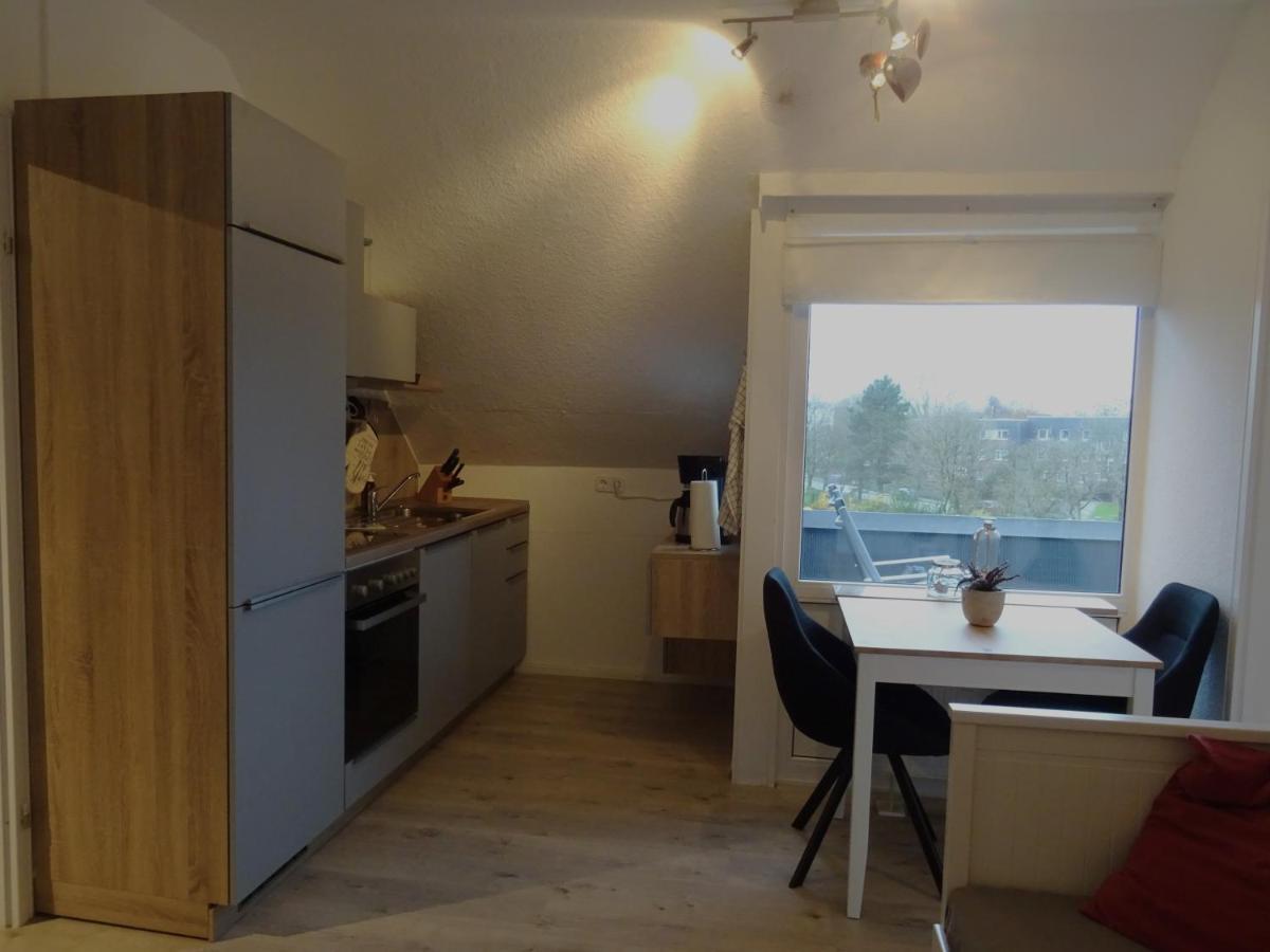 Ferienwohnung Am Marktplatz - Zentrale Lage Vor Den Toren Flensburgs, Mit Vollstaendiger Ausstattung Und Balkon هاريسلي المظهر الخارجي الصورة