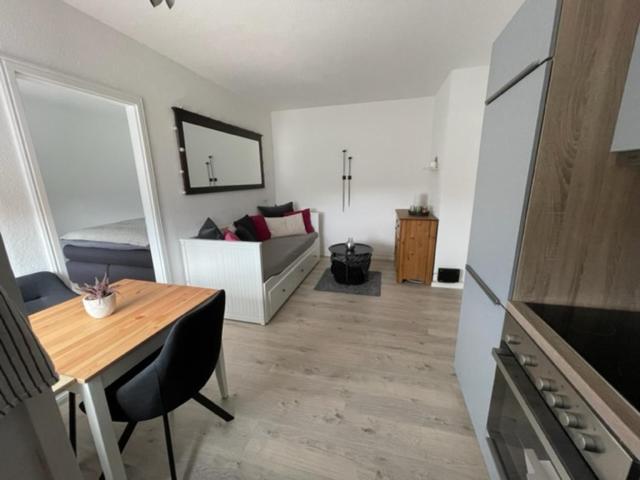 Ferienwohnung Am Marktplatz - Zentrale Lage Vor Den Toren Flensburgs, Mit Vollstaendiger Ausstattung Und Balkon هاريسلي المظهر الخارجي الصورة